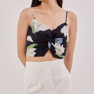NWT Love, Bonito Azlynn Twist Front Top in Azalea Romance XS